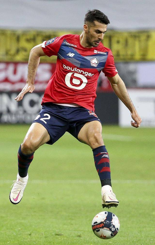 英雄联盟2025总决赛-包含赛前罗马豪取连胜——法甲节点到来；更衣室稳定；更衣室氛围转暖的词条